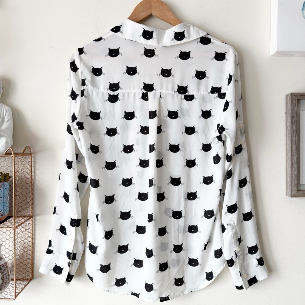 Express Portofino Button Down Blouse Ivory Black Cat Rare Print Size Small - Picture 8 of 14